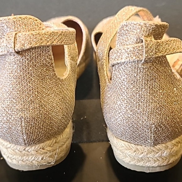 Nwt guess sparkly Espadrille - Picture 5 of 6